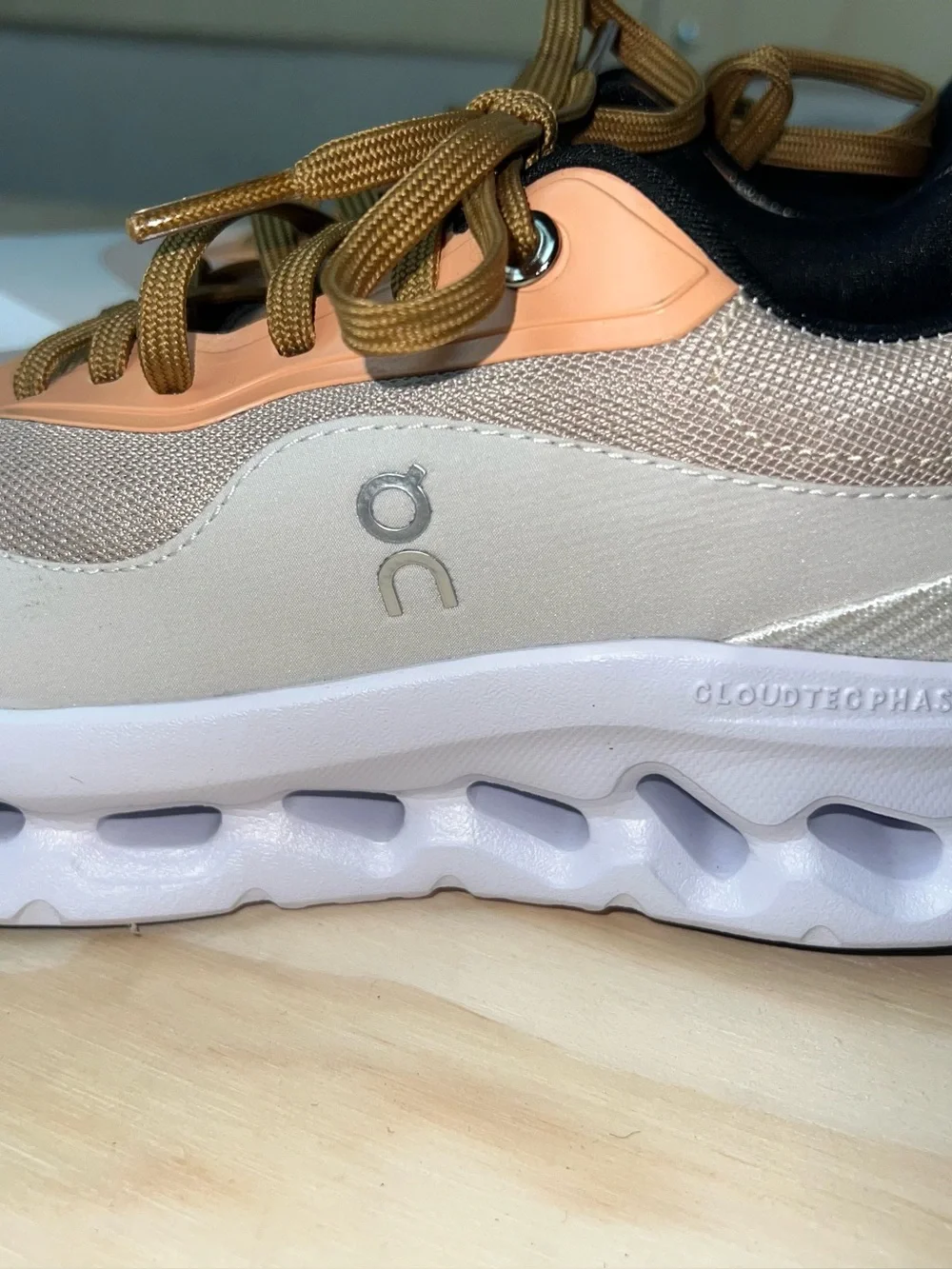 Loewe x On Cloudtilt 2 Sneakers Shoes Size Womens US 5.5 Tan White Gum